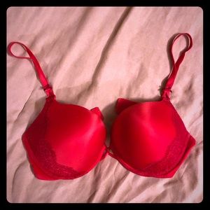 Victoria’s Secret Bombshell Bra